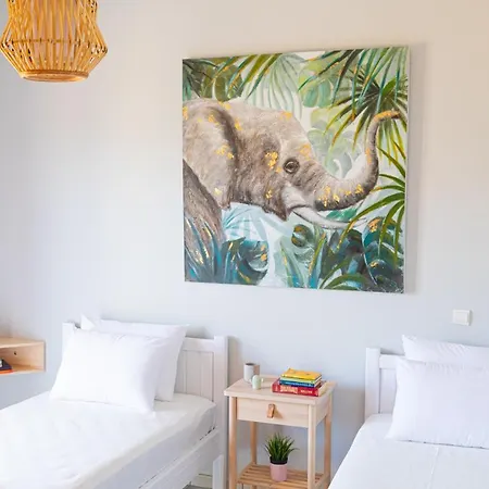 Private, Quiet, Isolated In Chania / Homealone Villa *
